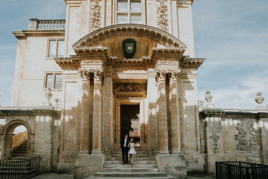 engagement session on the steps of history and science museum in Oxford