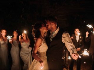 Rustic Wedding at Templars Barn, Berkshire